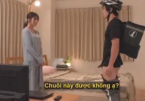 Dụ dỗ một phụ nữ trẻ đã ly hôn trong tiệm mát-xa chân, hôn và tán tỉnh điên cuồng, không dùng bao cao su và xuất tinh